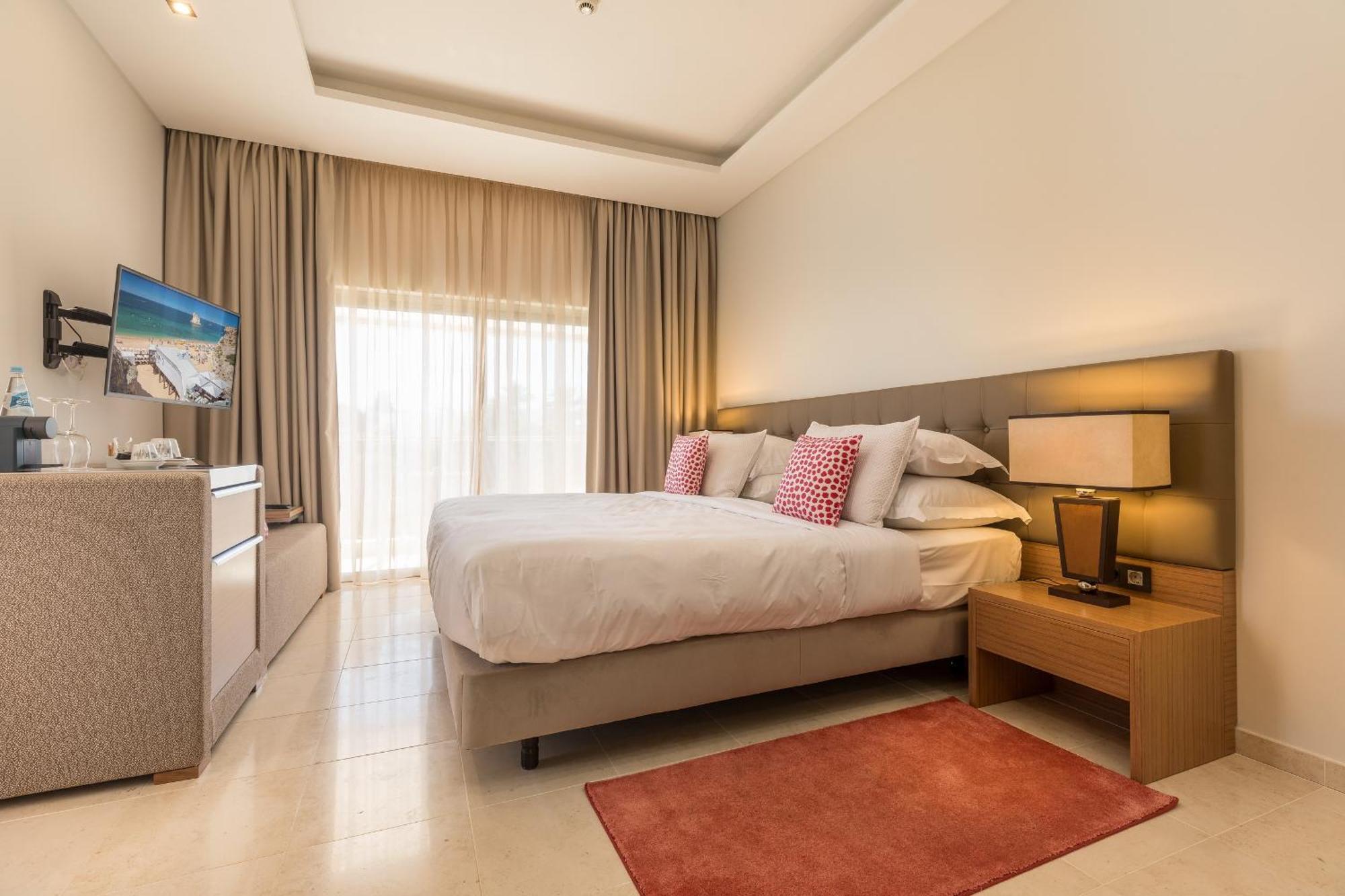Caneiros Luxury House & Suites Ferragudo  Pokoj fotografie